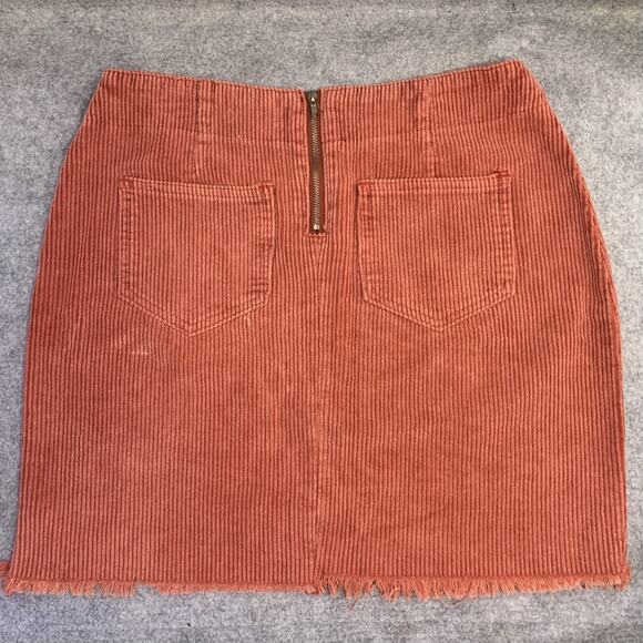 POL Corduroy Mini Skirt in Coral, Women’s S, Festival Skirt Cowgirl Studs Fringe - Picture 6 of 10